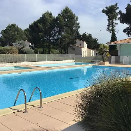 Maison De A D'oleron 펜션 *