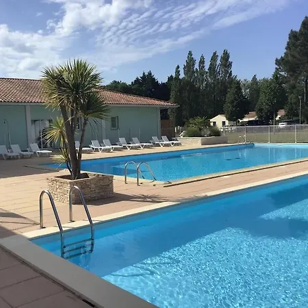 Maison De A D'oleron 펜션 Dolus d'Oléron